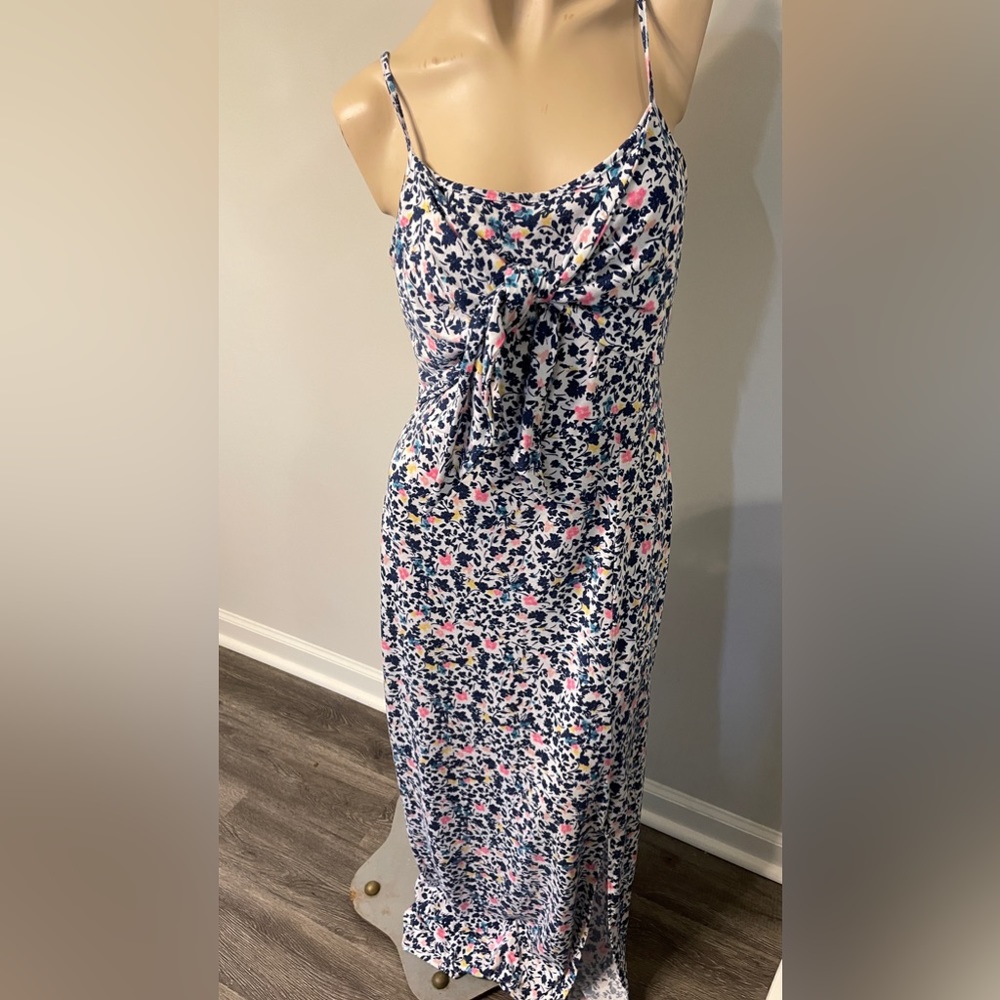 Adjustable Strap Maxi Dress - Picture 5 of 6